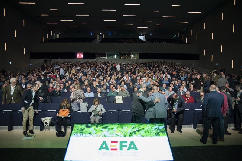 Gran éxito de participación en la 1ª Jornada Española del Cultivo de la Alfalfa